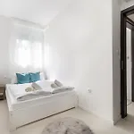 Gde Rakoczi 27 Apartmant *